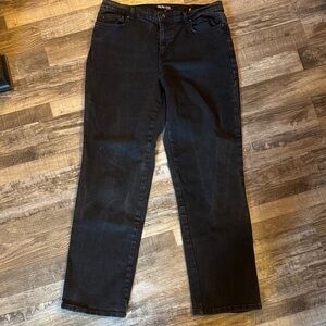 Style & Co. Women's Jet Black Straight Leg Jeans / DG53
